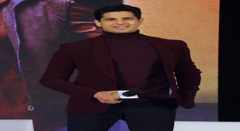 Sidharth Malhotra shares his fond memories with cast of 'Mission Majnu