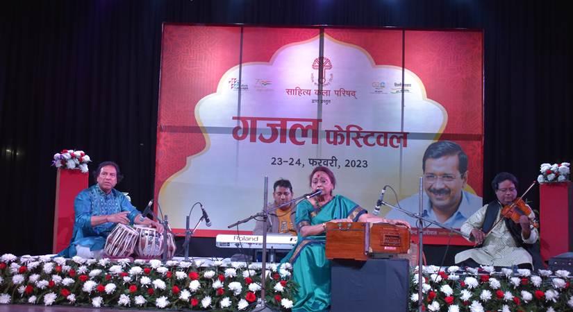 Ghazal festival started with a magical evening