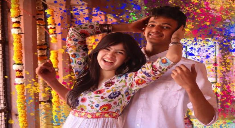 Khelo Shyam Sang Hori