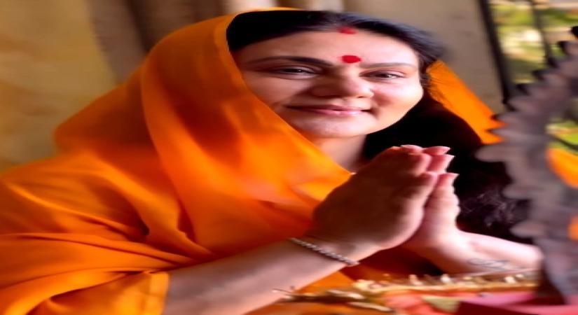 Dipika Chikhlia recreates the look of Sita from 'Ramayan'.(photo:Instagram)