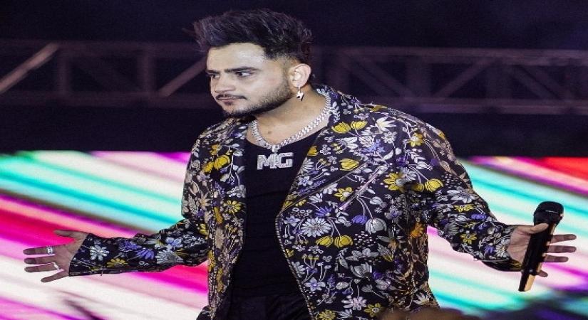 Popular Punjabi singer Millind Gaba.(photo:Instagram)