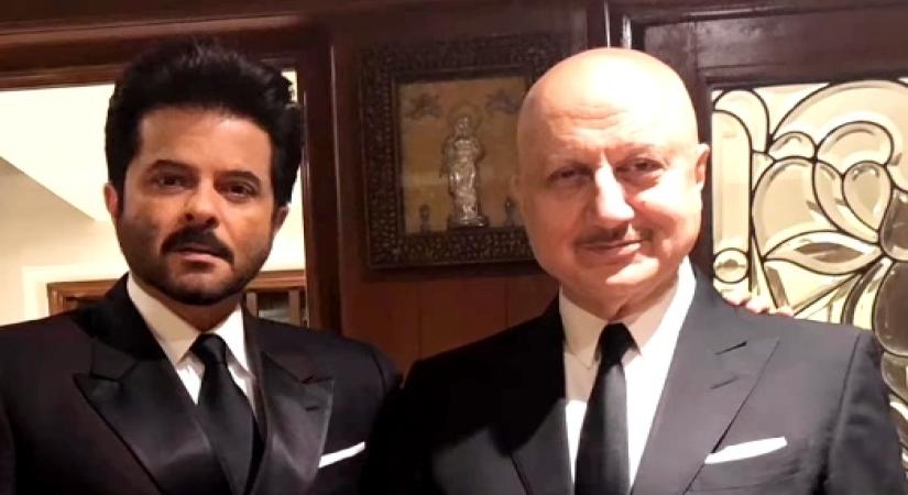 Anil takes oxygen therapy, Anupam quips 'chand pe ja rahe ho'.