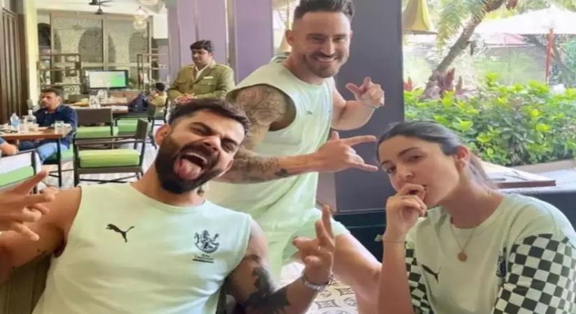 'Virushka' poses with Faf du Plessis, actress calls it 'fresh lime soda' band