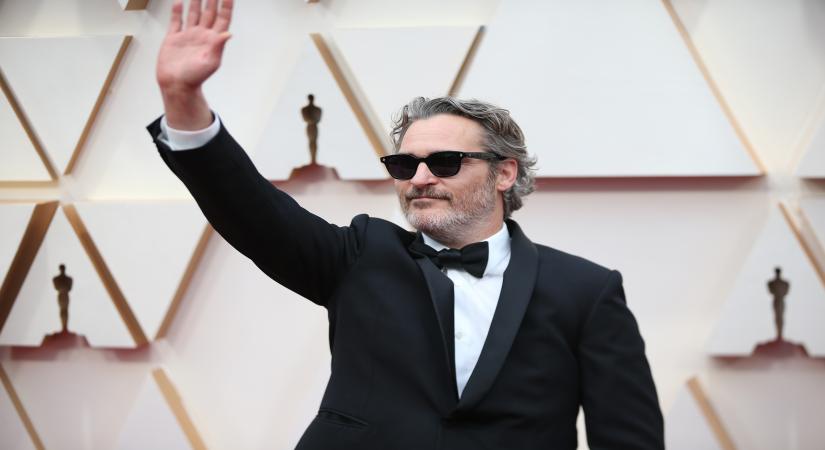 Joaquin Phoenix's next project will be an NC-17 gay love story (