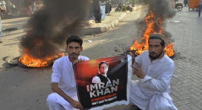 Will Pak military stay united after Imran Khan's dramatic arrest?(IN)