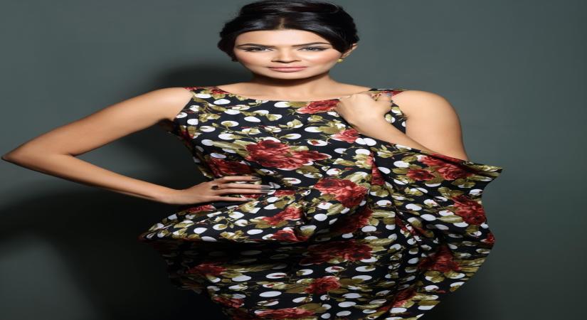 Mother's Day cheer: Aashka Goradia to welcome first baby in November