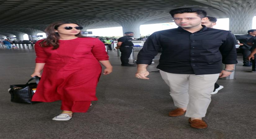 Parineeti's apartment lights up ahead of our engagement with Raghav Chadha