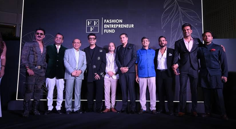(L-R) Robin Raina,  Samir Modi, Vagish Pathak, Karan Johar, Neeraj Singla, Sandeep Jain, Vinod Dugar, Sanjay Nigam & Abhishek Singh