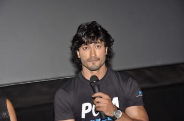 Bollywood actor Vidyut Jammwal poses during the unveiling of PETA (People for Ethical Treatment of Animals), new pro veg ad at PVR in Mumbai on April 11, 2013. (Photo: IANS)