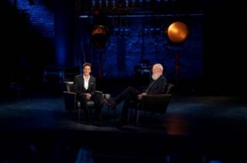 Superstar Shah Rukh Khan's special episode with popular American host David Letterman will go live on Netflix on October 25. Titled "My Next Guest with David Letterman and Shah Rukh Khan", Bollywood's King Khan has shared his story, and journey starting from Delhi to scaling new heights in showbiz with the host.