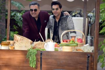 Mumbai: Actors Boman Irani and Rajkumar Rao during a press conference to promote their upcoming film "Made in China" in New Delhi on Oct 21, 2019. (Photo: Amlan Paliwal/IANS)