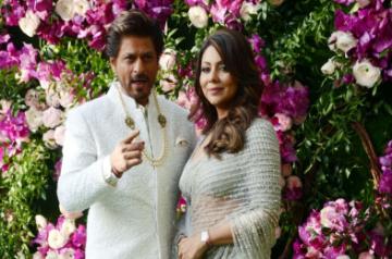 Actor Shah Rukh Khan along with his wife Gauri Khan. (File Photo: IANS)