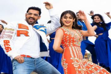 Actress Ileana D'Cruz was nervous about recreating the popular Salman Khan and Kajol song "Tum par hum hai atke yaara", from 1998 superhit "Pyaar Kiya To Darna Kya". Therecreated song was filmed on Ileana and her co-star John Abraham for the upcoming comedy, "Pagalpanti".