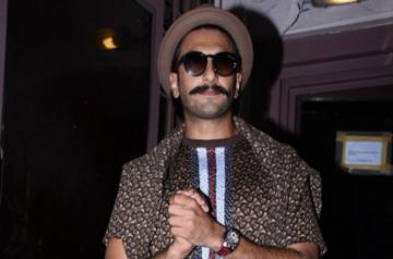Mumbai: Actor Ranveer Singh seen at Bandra in Mumbai on Sep 21, 2019. (Photo: IANS)