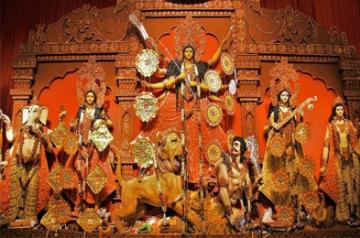 Let's go pandal hopping!