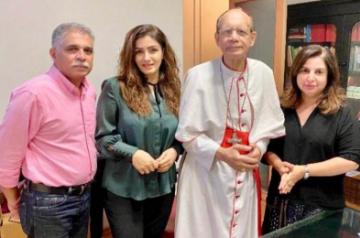 Actress Raveena Tandon and filmmaker Farah Khan with Cardinal Oswald Gracias.
