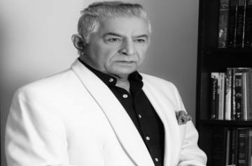 Dalip Tahil.