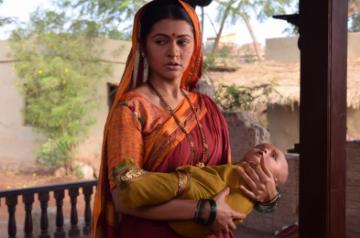 Film and television shoots have been postponed due to the outbreak of coronavirus and actor Tushar Dalvi, who plays the role of Sai in "Mere Sai", is badly missing the sets and his shooting with the little baby for the devotional serial.