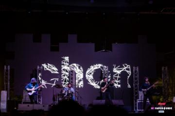 Be it the Ã¢ÂÂcrazy musical rhythmÃ¢ÂÂ of taxis in India or the little sounds of Indian culture, Californian rock band Chon feel everything is a little more progressive in India musically. The band performed in India for the first time at Vh1 Supersonic music festival. The festival was held at Mahalaxmi Lawns, Pune from February 7 to 9.