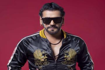 Ashok Mastie brings together over 30 artistes to spread message about Covid-19.