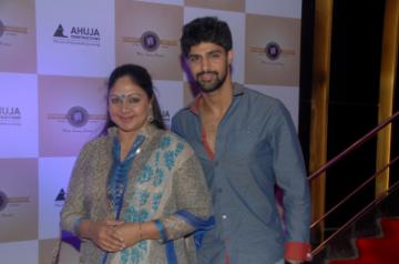 Actors Tanuj Virwani and Rati Agnihotri.  (Photo: IANS)