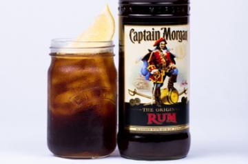  Captain & Cola