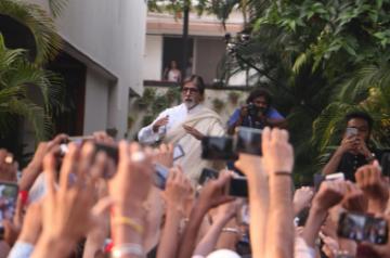 Bollywood icon Amitabh Bachchan is missing the ritualistic thronging of fans every Sunday in front of his bungalow, Jalsa. Over the past 38-odd years, starry-eyed fans have crowded in front of his bungalow to catch a glimpse of the actor, who would emerge for a few moments to wave his hand at them. (Photo: IANS)