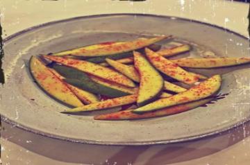 Deepika says raw mangoes are the best