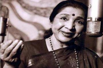 When Asha Bhosle recorded song on a phone.