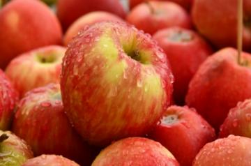 Eat apples to guard against the summer heatwaves