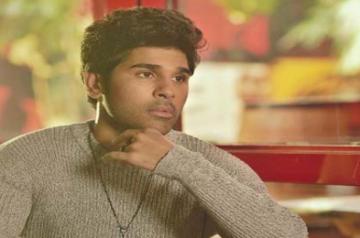 Hyderabad, June 22 (IANS) Telugu actor Allu Sirish shows what happens when one is not praying properly during a solar eclipse in a hilarious new post on social media.