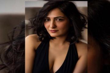 Eisha Chopra: Big-budget Bollywood fascinates me but I enjoy the web space