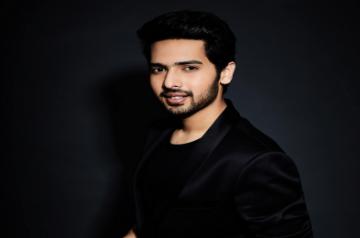Armaan Malik comes up with new English song 'Next 2 me'