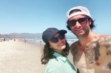 Sunny Leone is 'social distancing at the beach'.
