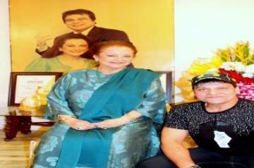 Dilip Kumar was felicitated by World Book of Records, London on his 97th birthday. His brother Aslam Khan collected the Certificate of Honour on his behalf.