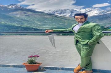 Angad Hasija uncomfortable with bedroom scenes.