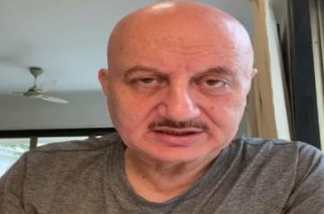 Anupam Kher's mother, brother Raju Kher test COVID-19 positive.