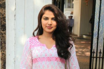 Sushant case: CBI grills Rhea, Showik for 3rd consecutive day