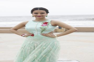 Mumbai: Actress Tia Bajpai during the promotion of film Baankey Ki Crazy Baraat in Mumbai, on July 20, 2015. (Photo: IANS)