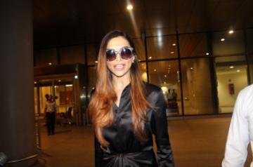 Deepika Padukone memes flood internet after NCB summons her manager