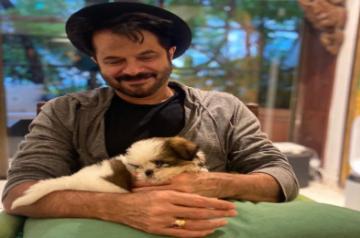 When Rhea Kapoor cried after seeing her pet's ill-health.