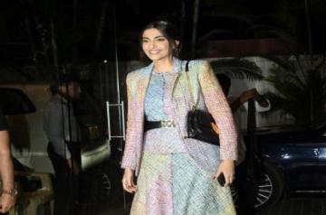 Mumbai: Actress Sonam Kapoor Ahuja arrives for the screening of her upcoming film "Ek ladki ko Dekha to aisa laga" in Mumbai. (Photo: IANS)
