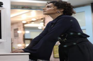 Taapsee Pannu 'disappointed' for not getting to watch 'Laxmmi Bomb' in theatres