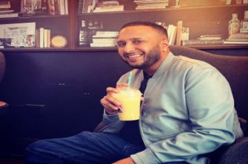 Ash King collaborates with pop singer Nikitaa on new single 'Universe'