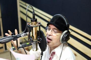 'Tum to thehre pardesi' singer Altaf Raja collaborates with Payal Dev