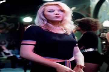 'Goldfinger' actress Margaret Nolan no more.