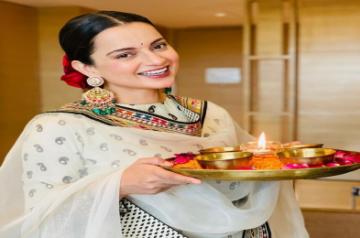 Kangana Ranaut welcomes 'devi' home on Diwali.