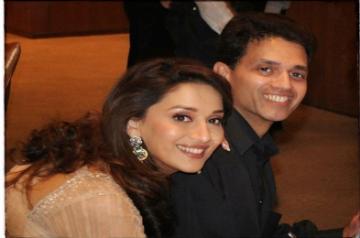 Bollywood celebs extend Bhai Dooj greetings.