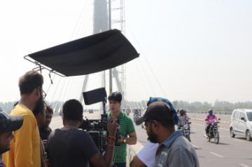 New Delhi: Actor Imran Zahid shoots for his upcoming film "Marksheet" at the Signature bridge in New Delhi on May 20, 2019. (Photo: IANS)