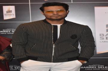 Gurugram: Actor Randeep Hooda during a panel discussion on short films, Indian cinema and Ã¢ÂÂwhat makes films powerful Ã¢ÂÂ hosted by Royal Stag Barrel Select Large Short Films in Gurugram on Nov 16, 2019. (Photo: Amlan Paliwal/IANS)